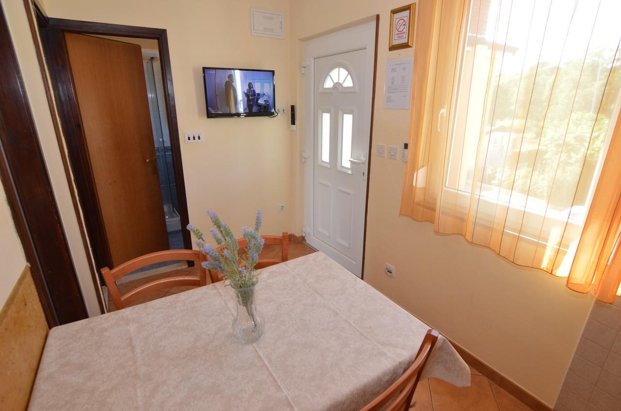 Apartmani Dekovic Materada Пореч Стая снимка