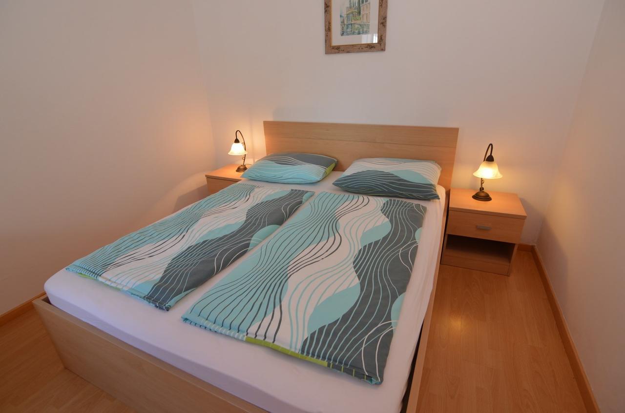 Apartmani Dekovic Materada Пореч Стая снимка