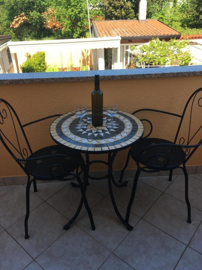 Apartmani Dekovic Materada Пореч Екстериор снимка